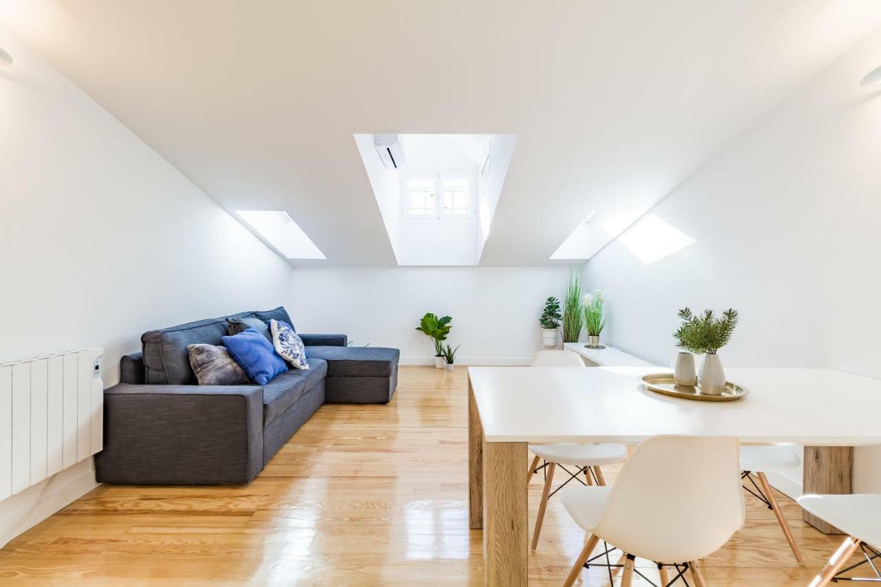 Puerta Del Sol VI Apartment Мадрид Екстериор снимка