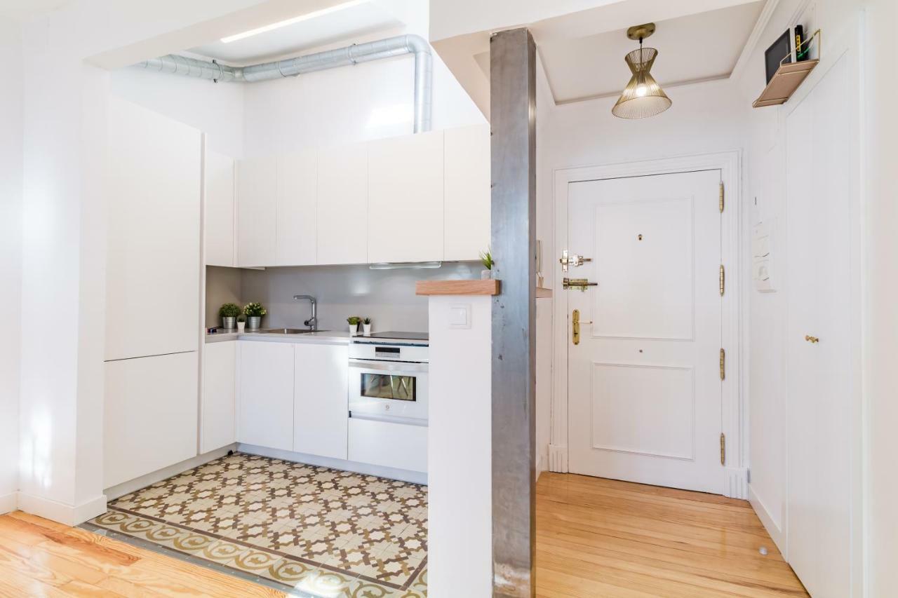 Puerta Del Sol VI Apartment Мадрид Екстериор снимка